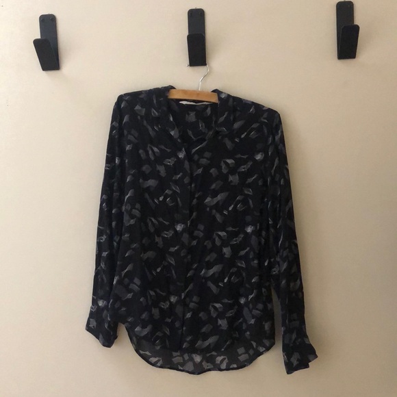 Everlane LE Silk Shirt in Artist Print - Picture 3 of 4